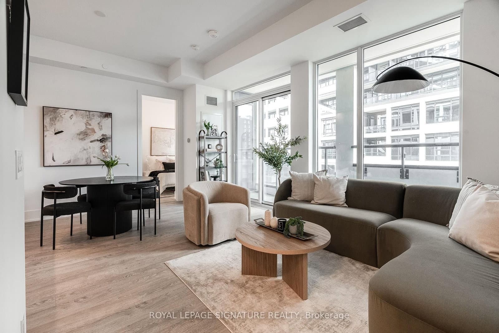 #501 - 115 Denison Avenue