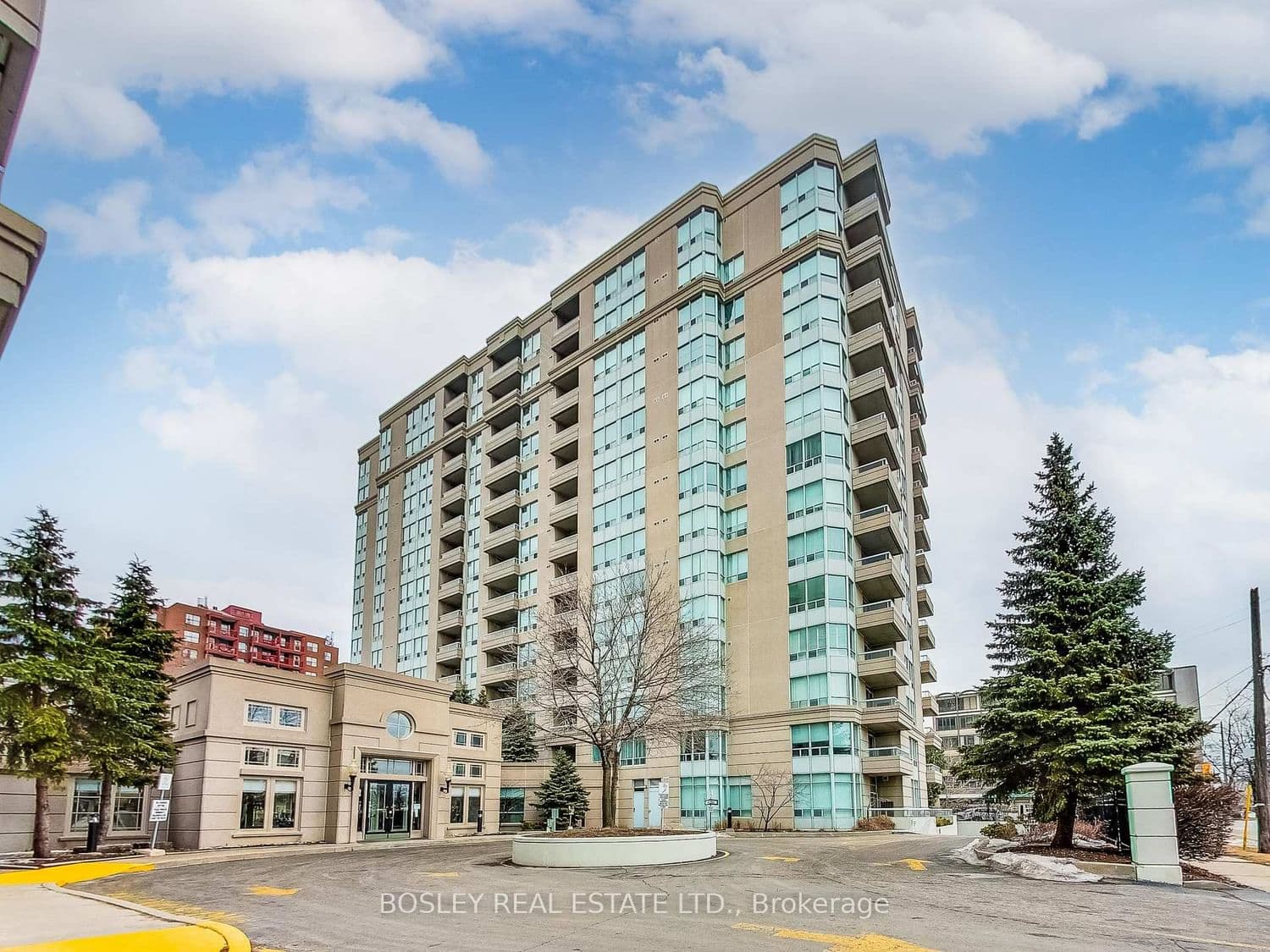 #403 - 2 Covington Road