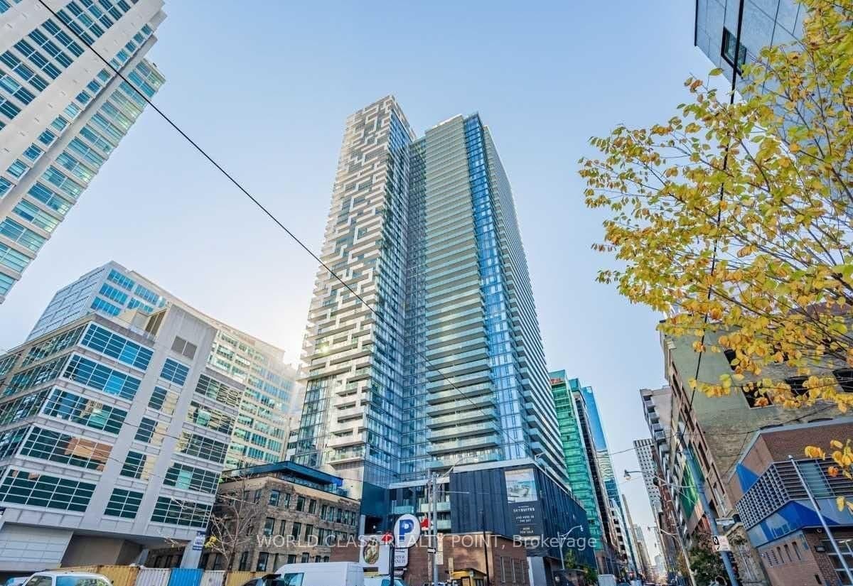 #1209 - 25 Richmond Street E