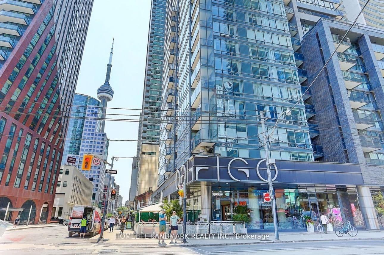 #605 - 295 Adelaide Street W