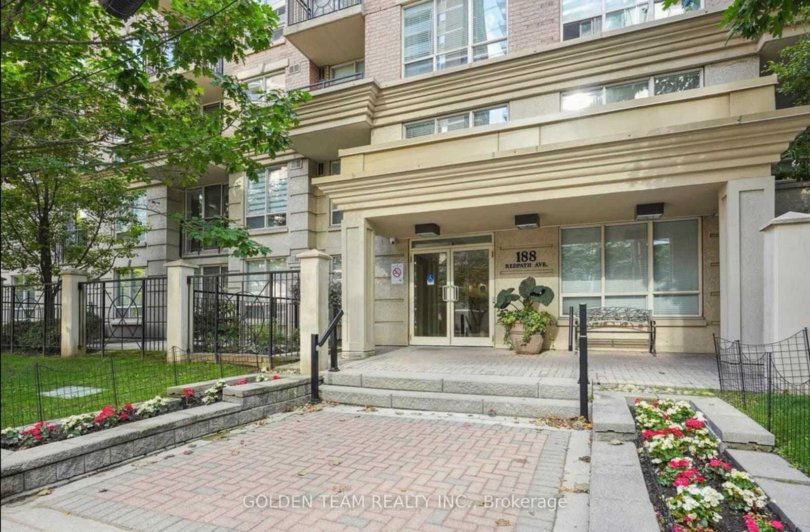#209 - 188 Redpath Avenue