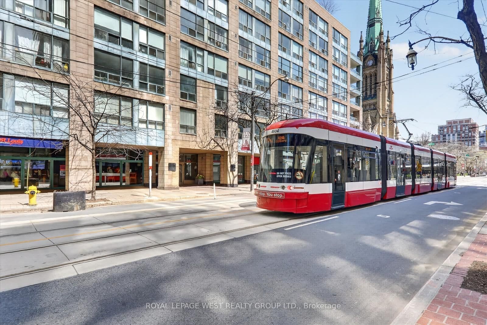 #507 - 92 King Street E