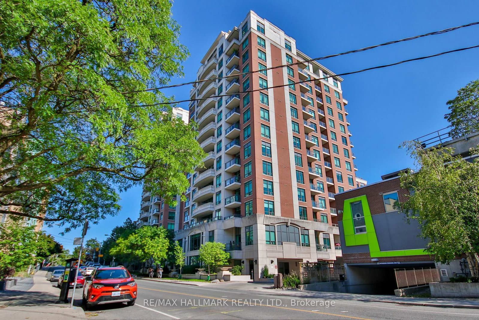 #704 - 319 Merton Street