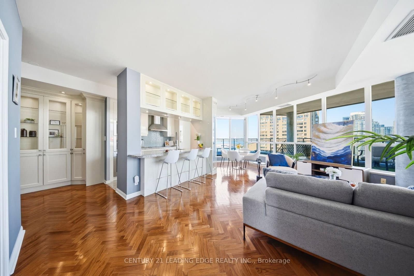 #2617 - 230 Queens Quay W