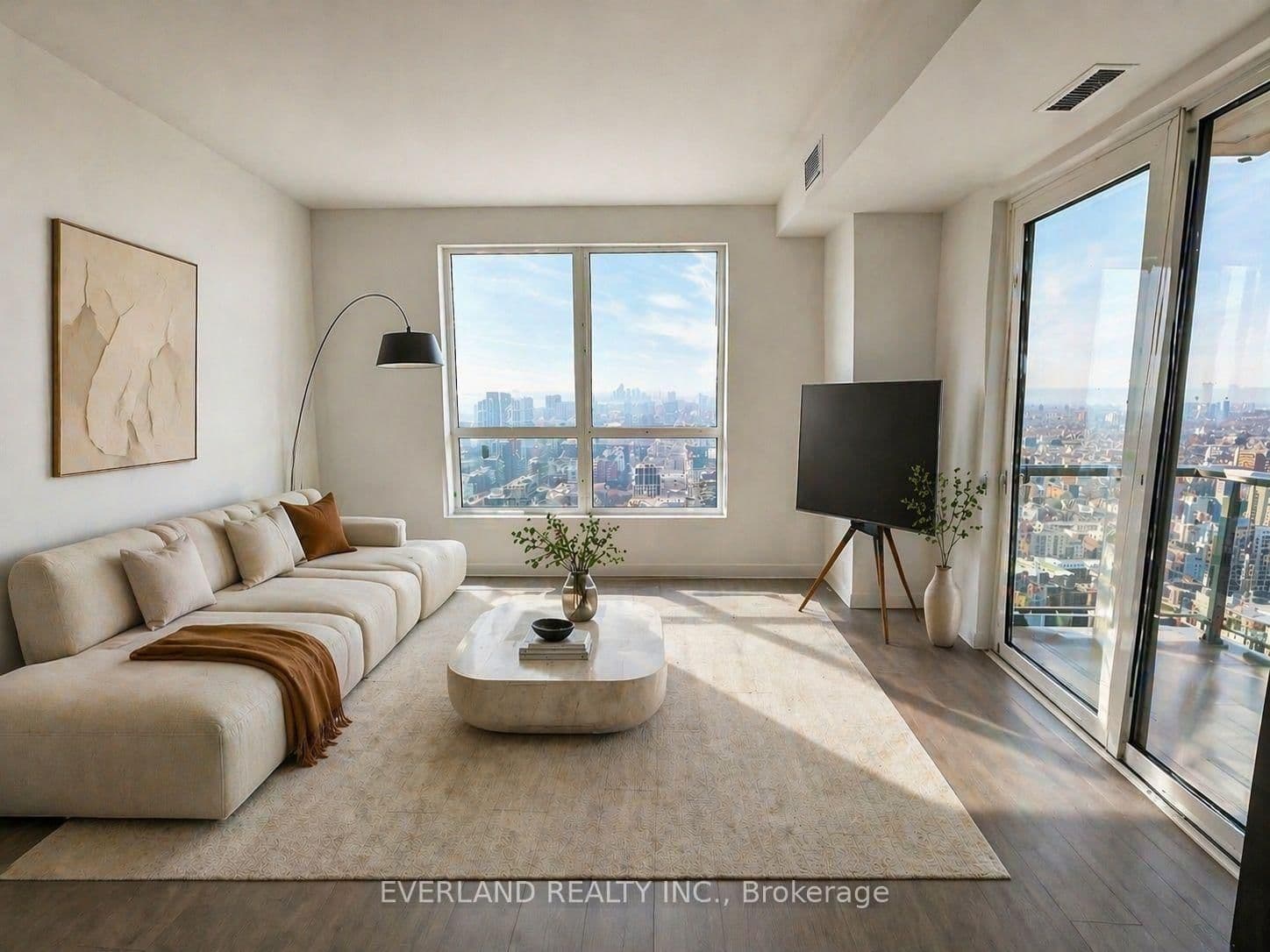 #4211 - 108 Peter Street