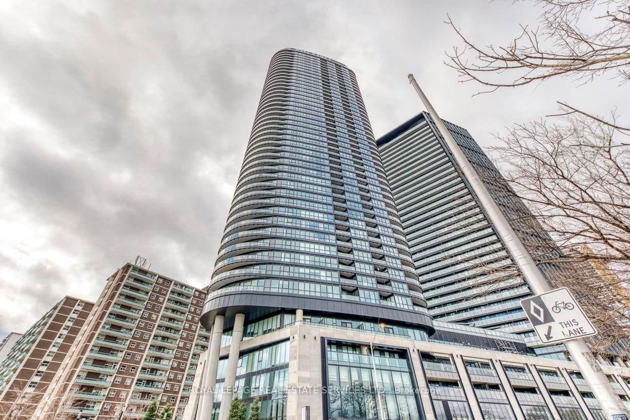#1320 - 585 Bloor Street E