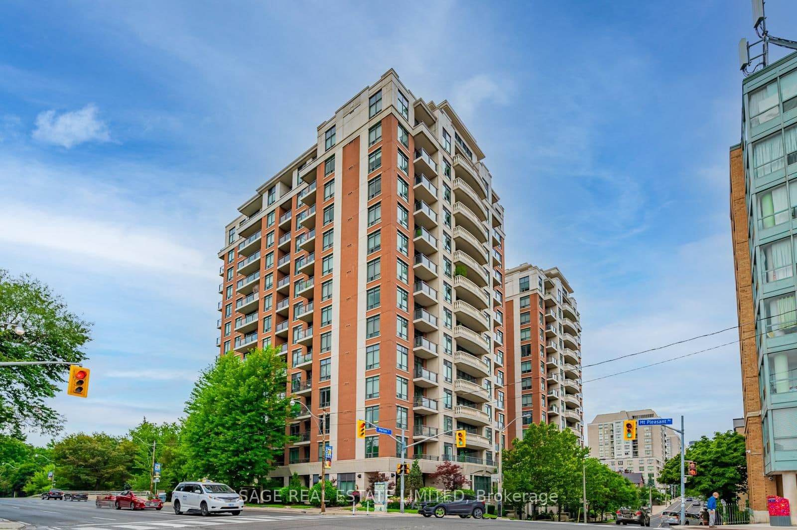 #1205 - 319 Merton Street