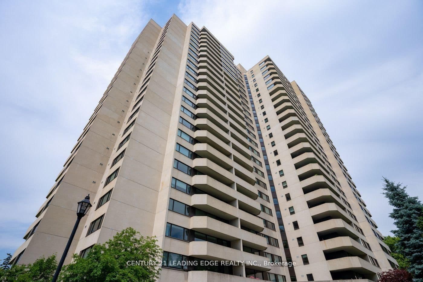 #2403 - 75 Wynford Heights Crescent