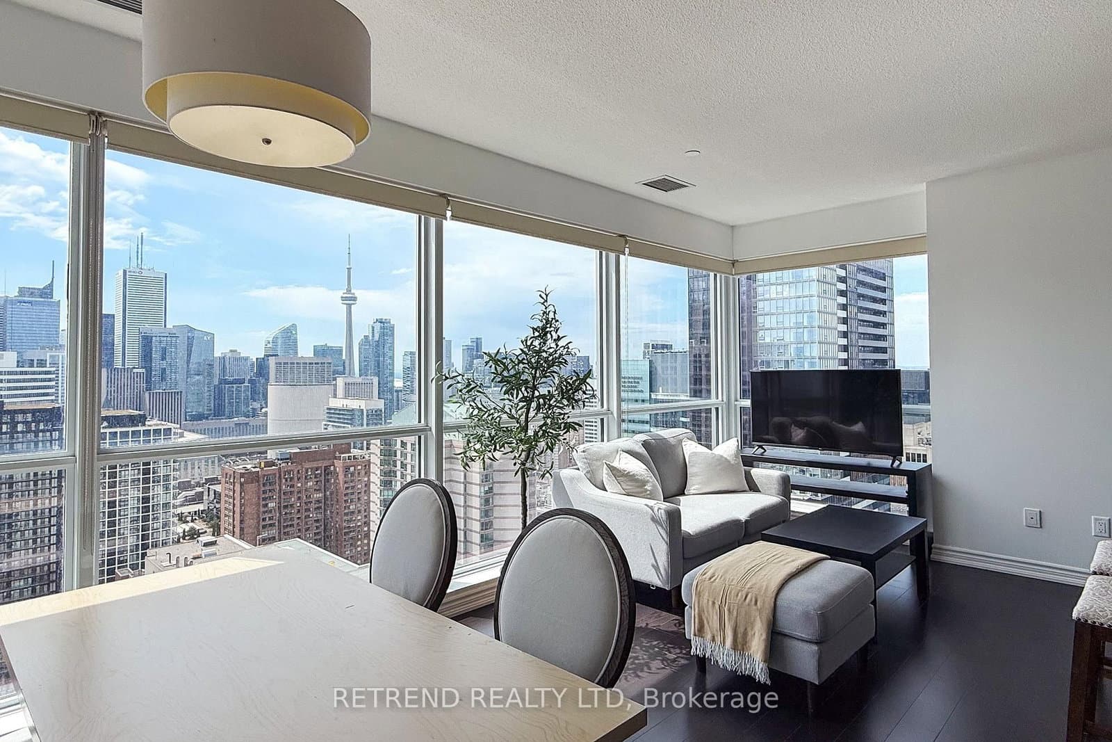 #3510 - 386 Yonge Street