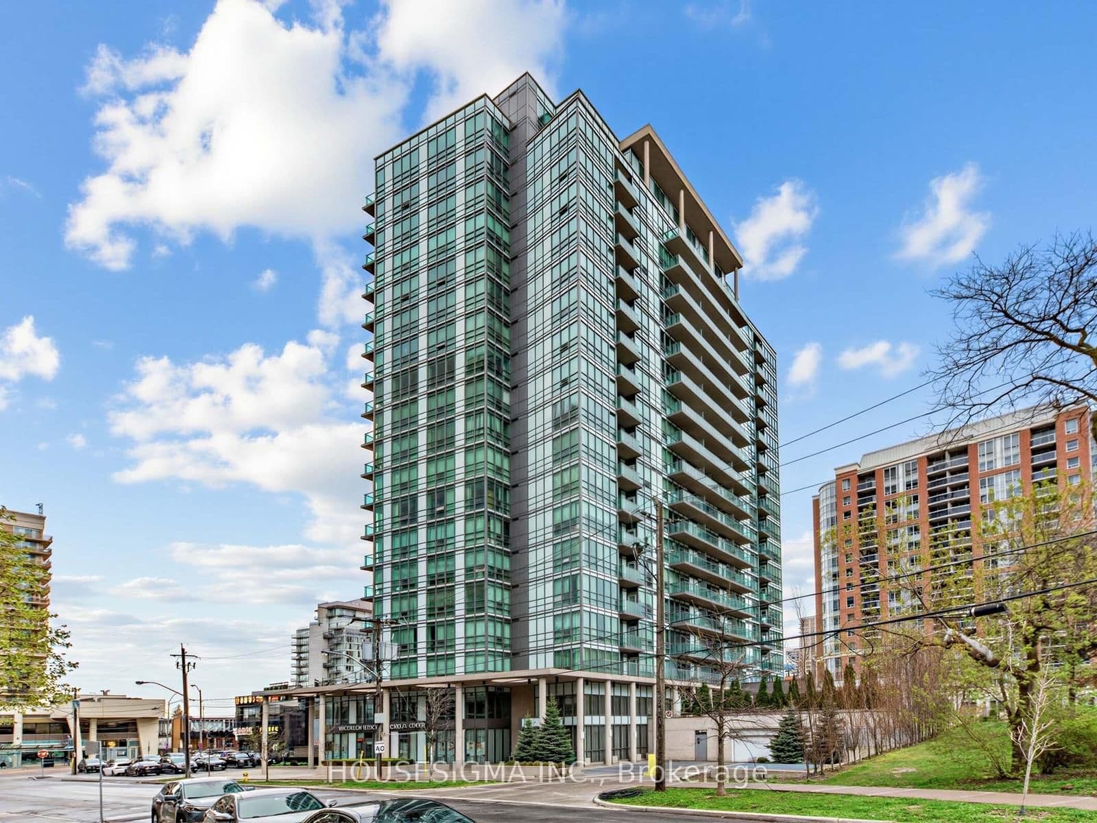 #PH02 - 26 Norton Avenue