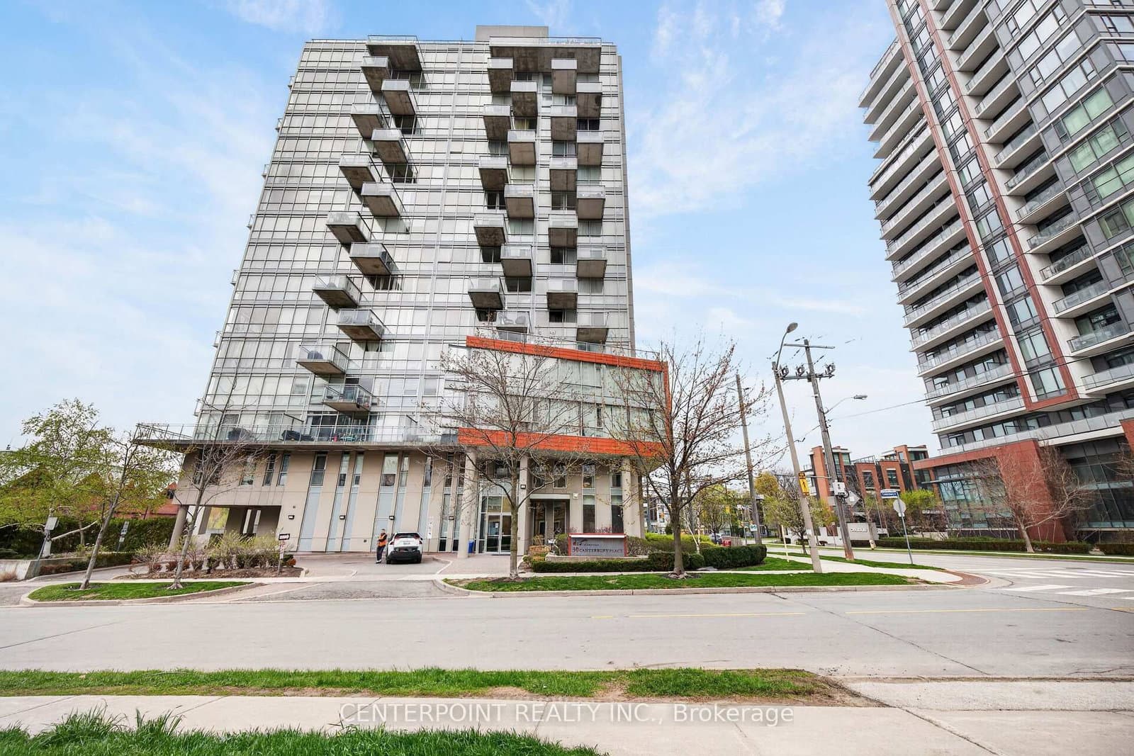#1009 - 30 Canterbury Place