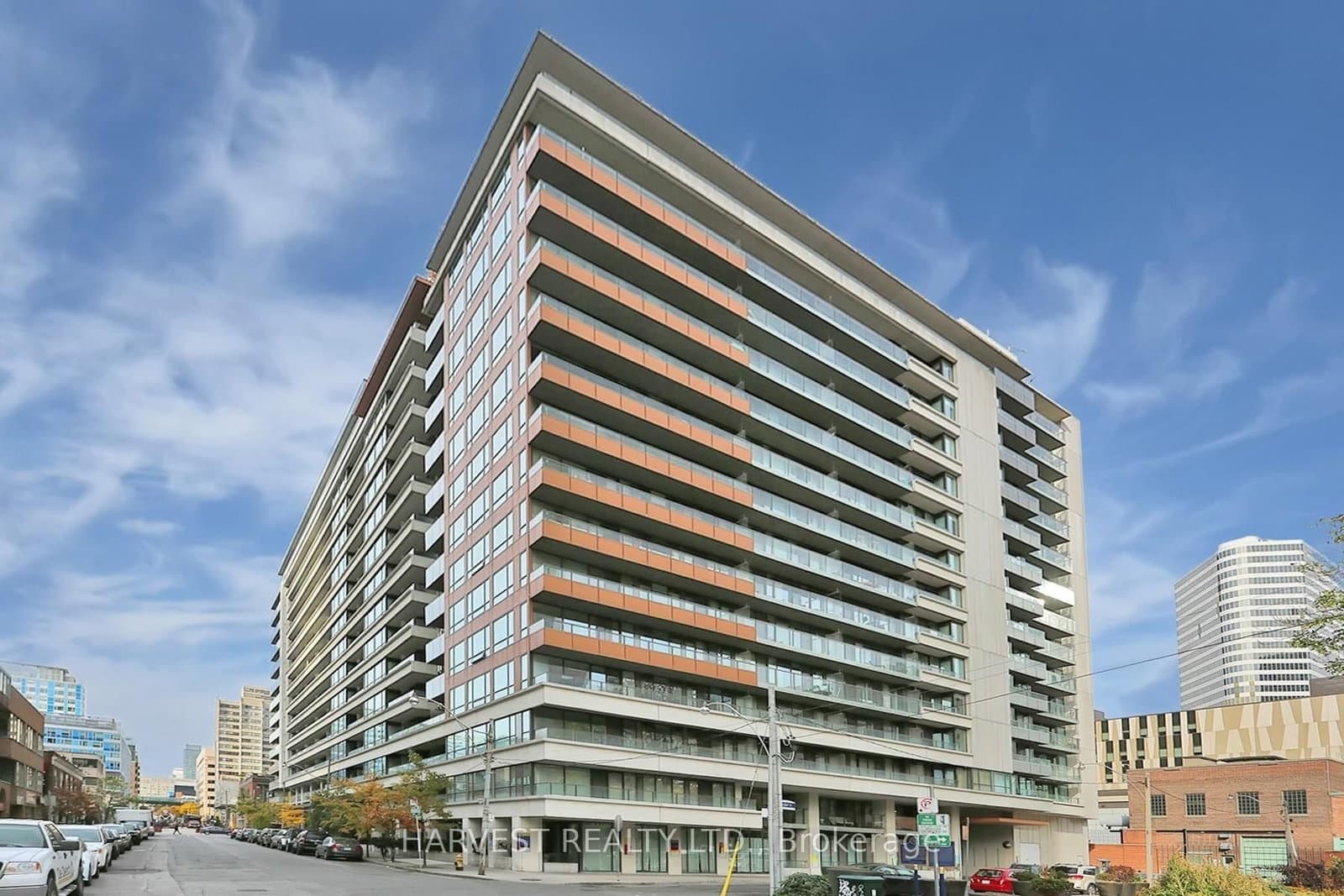 #718 - 111 Elizabeth Street
