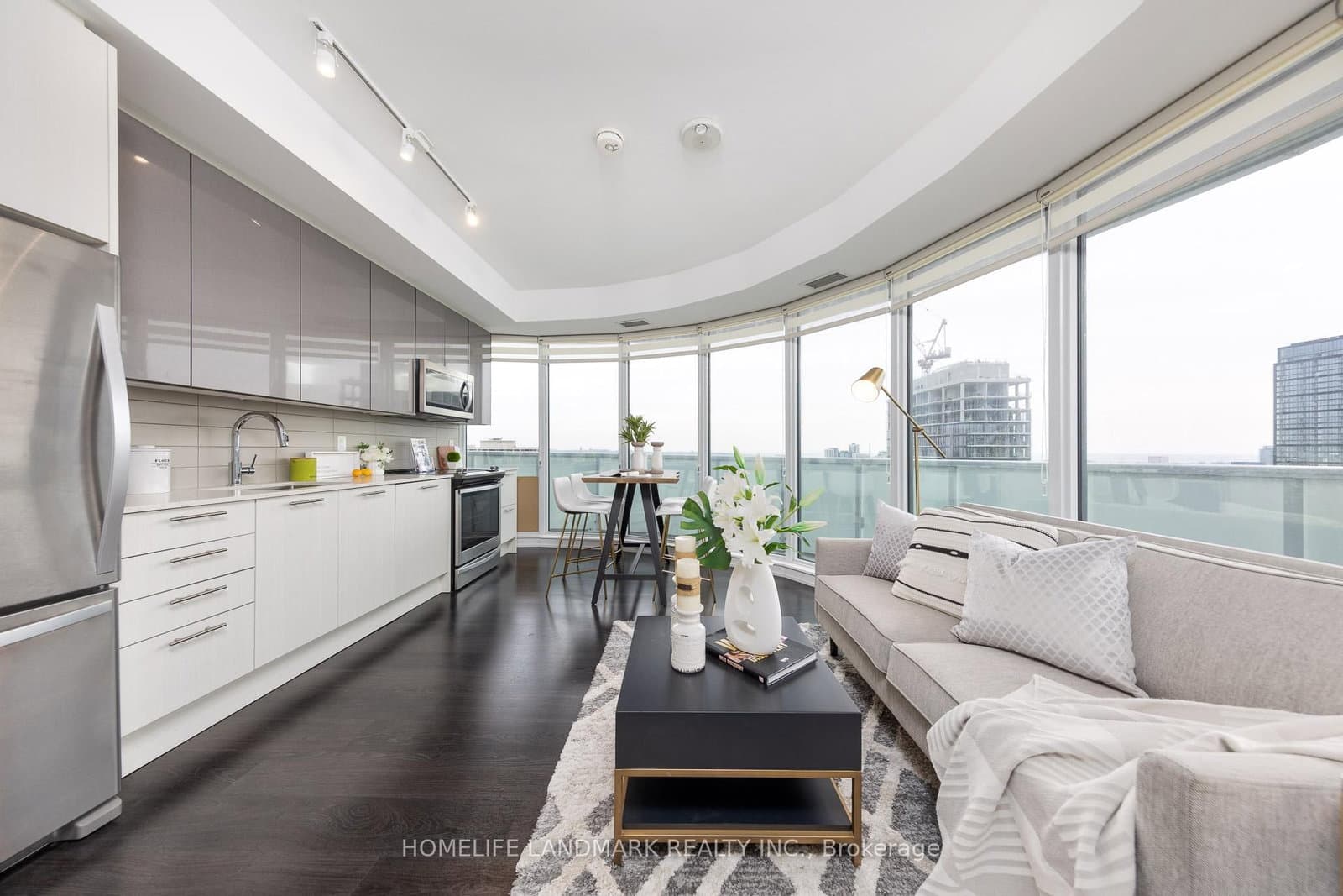 403 Church Street, Unit 2812