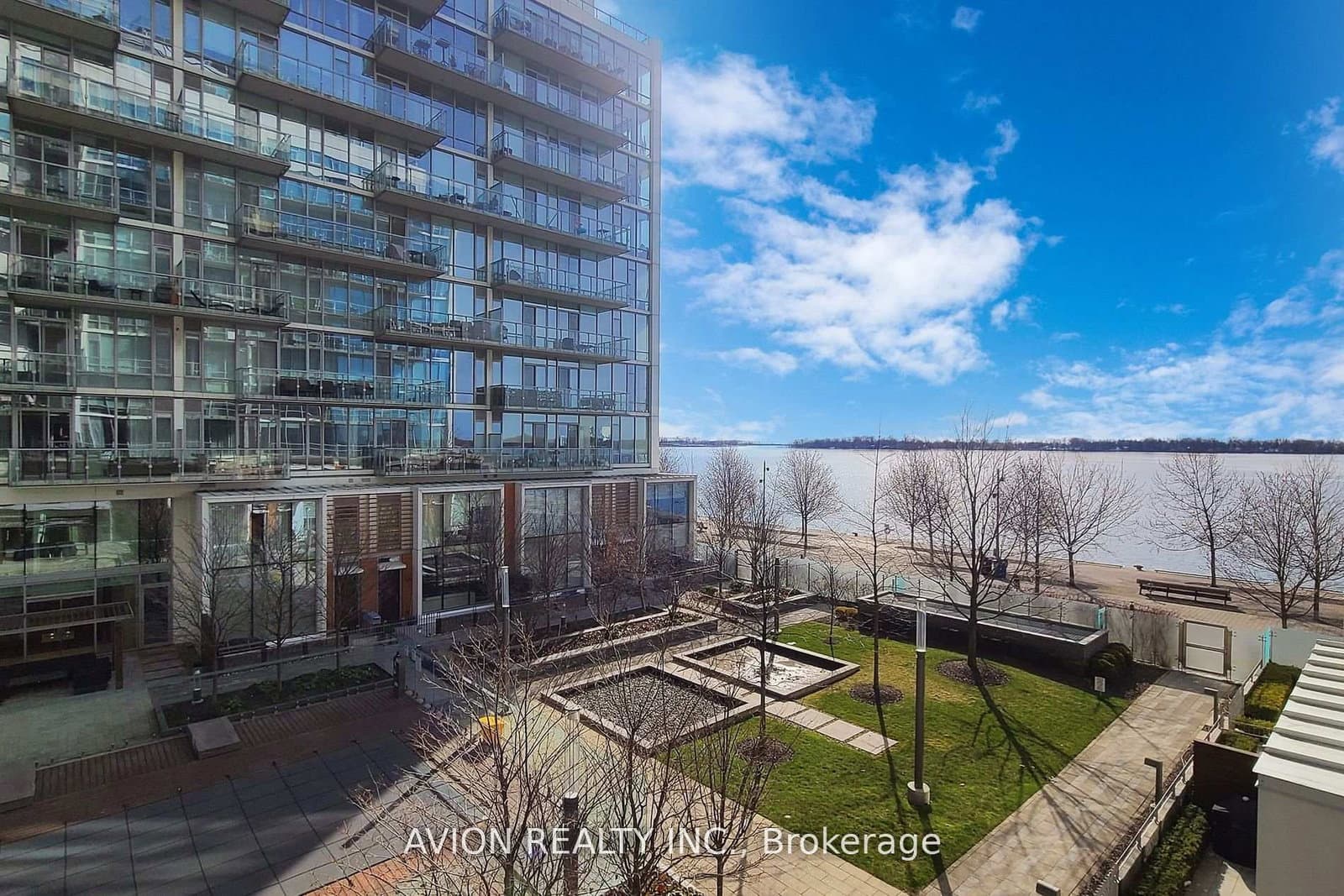 29 Queens Quay E, Unit 308