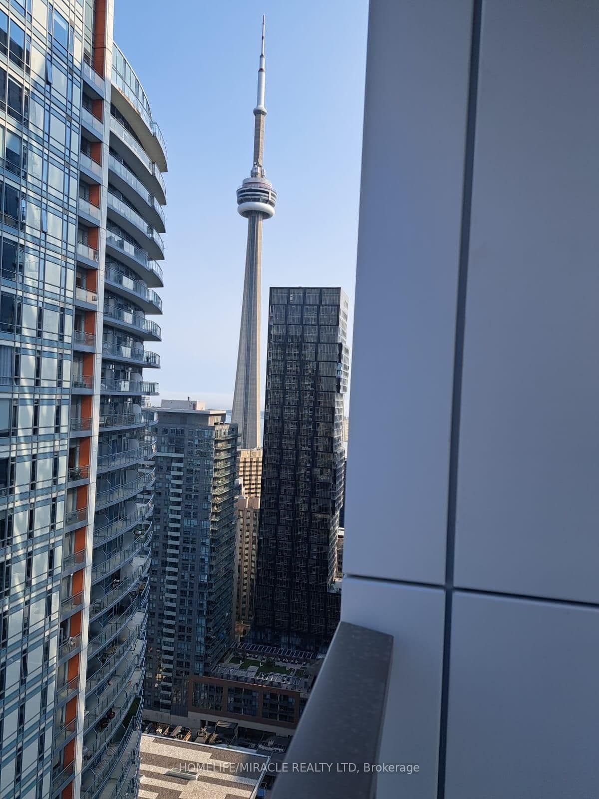 28 WIDMER Street, Unit 3928