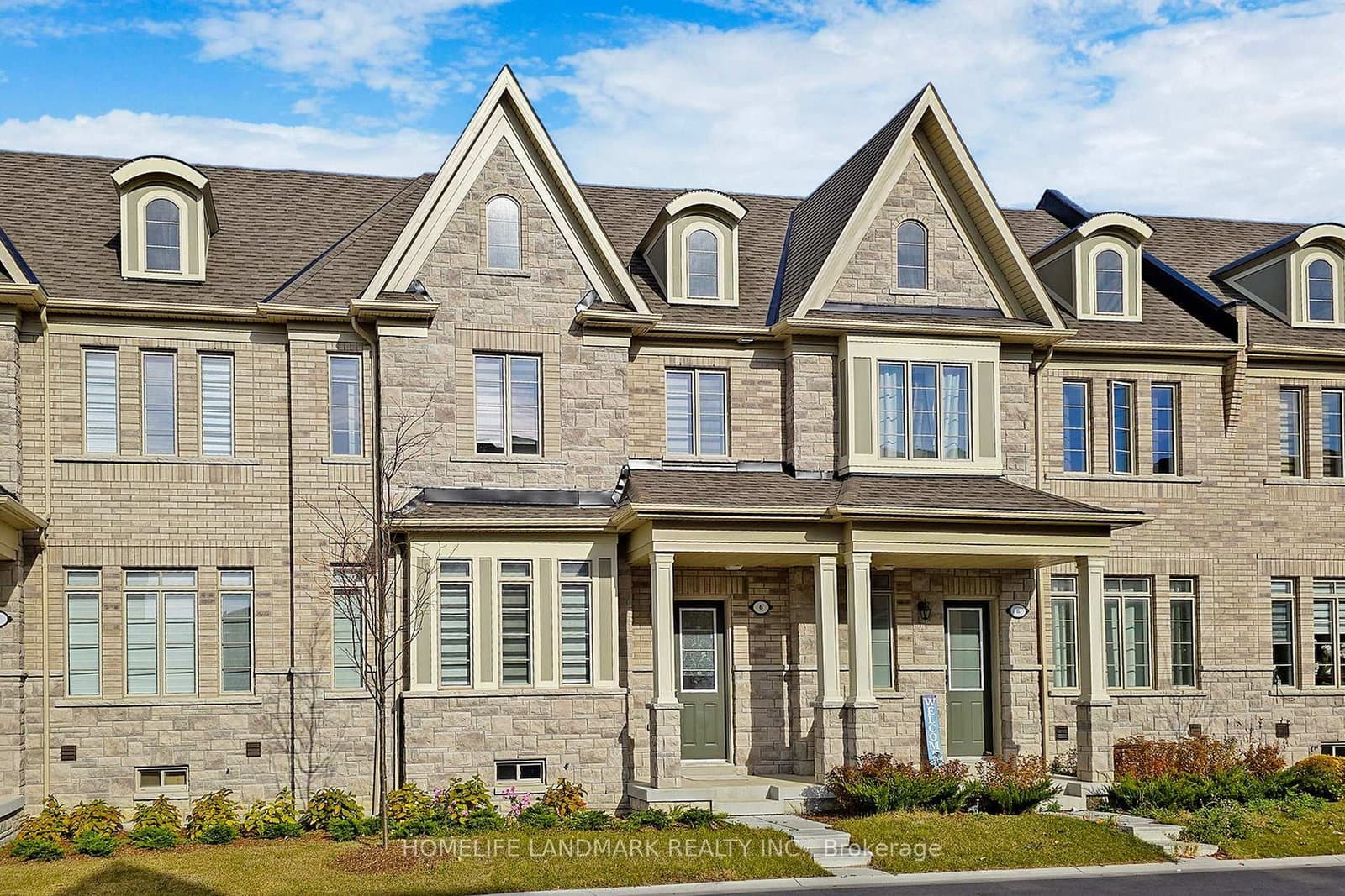 6 ClutterBuck Lane