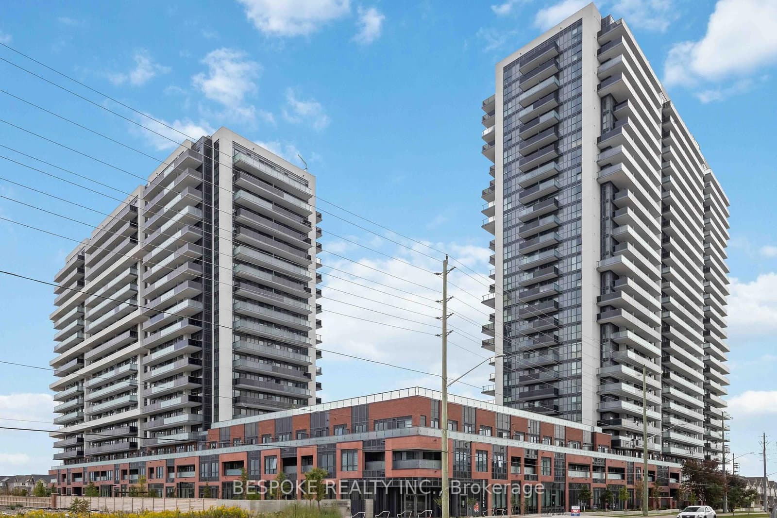 2545 Simcoe Street N, Unit 1841