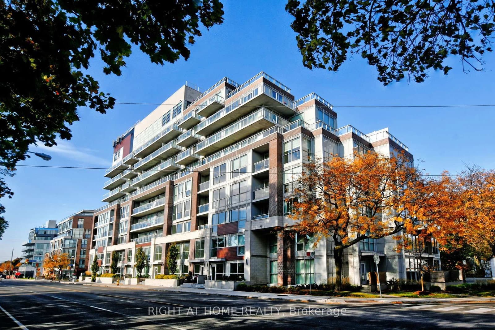#Th03 - 1350 Kingston Road