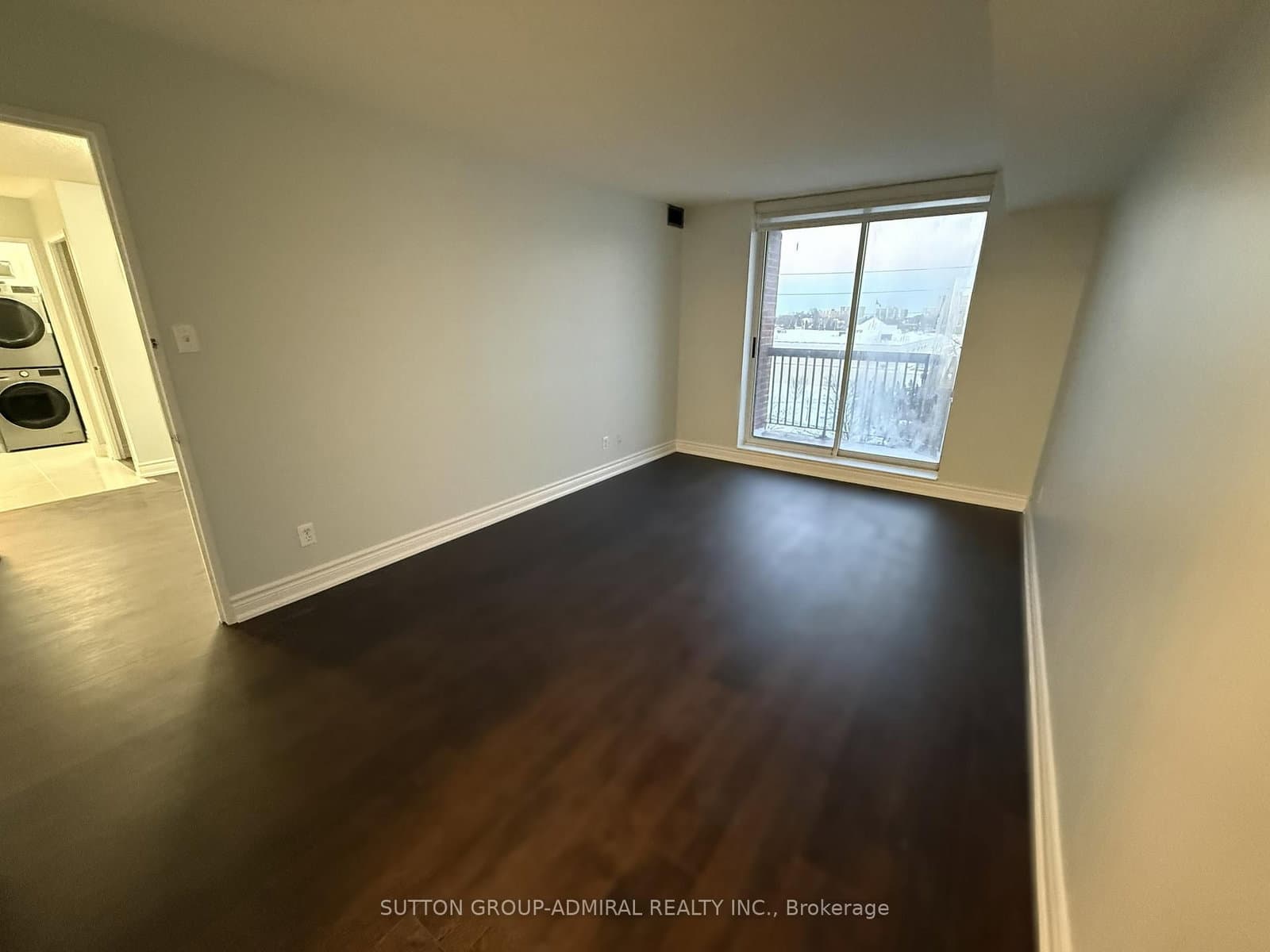 #511 - 330 McCowan Road