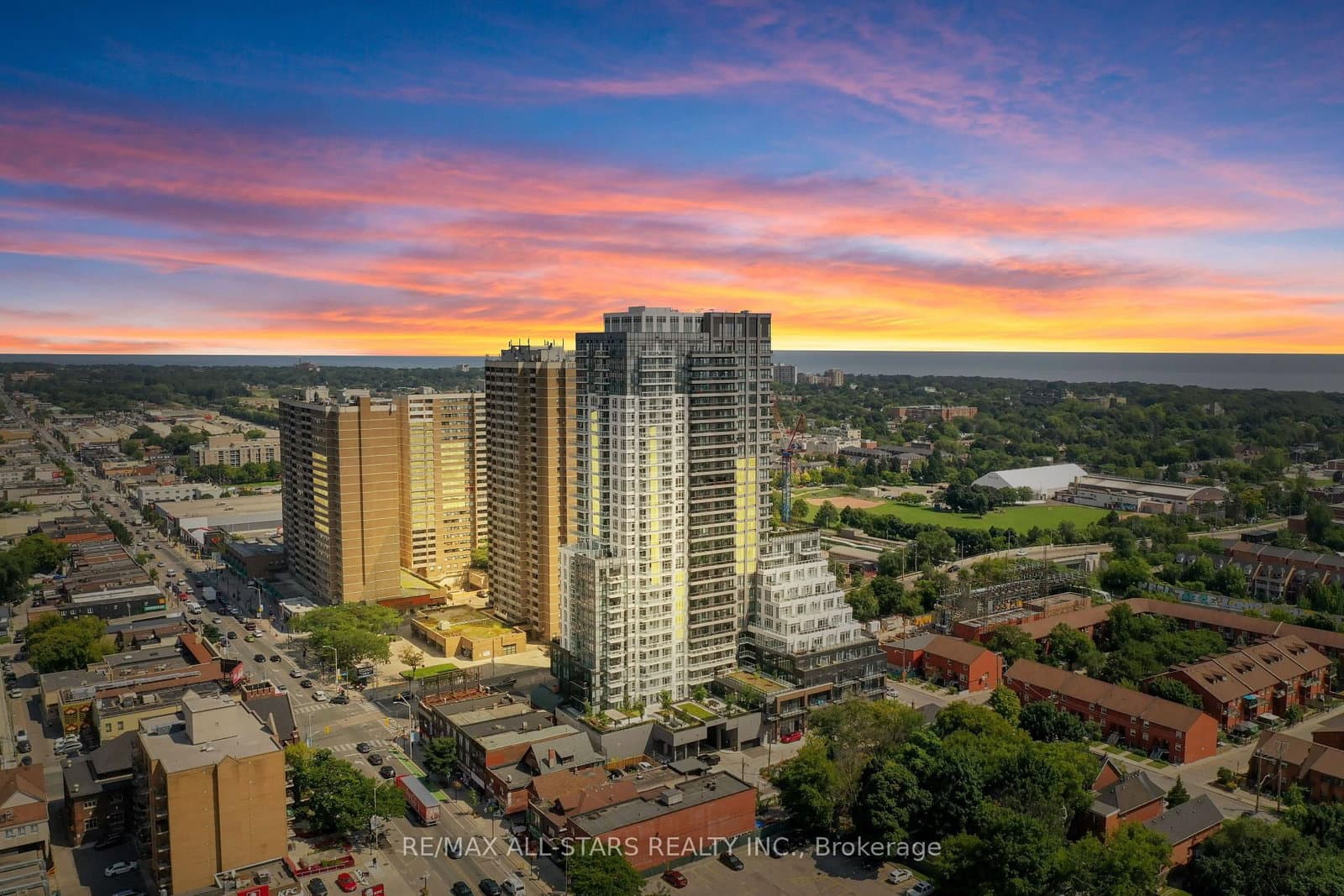 286 Main Street, Unit 2310