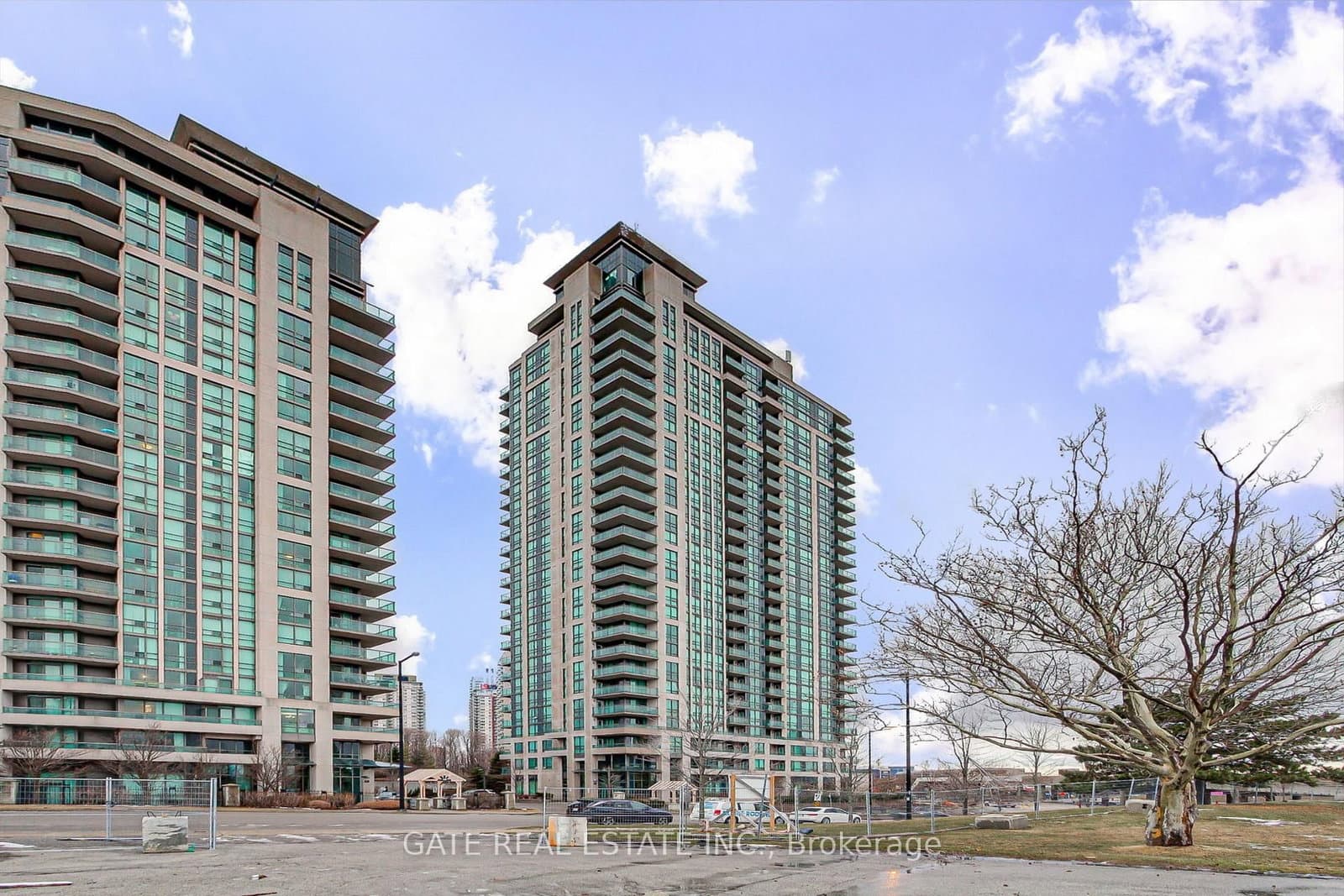 #308 - 88 grangeway Avenue