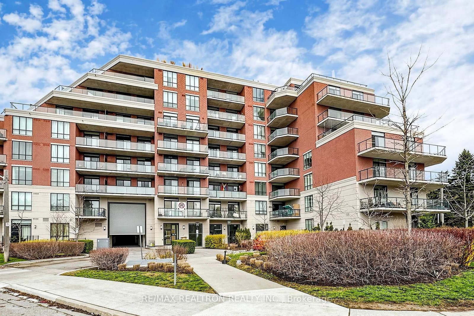 #108 - 3655 Kingston Road