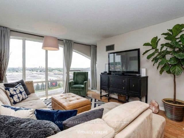 #815 - 1665 Pickering Parkway