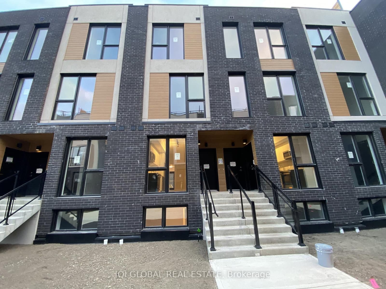 178 Clonmore Drive N, Unit 12