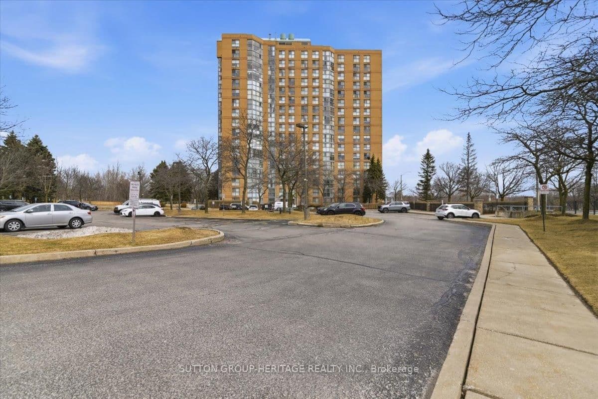 #1705 - 90 Dale Avenue