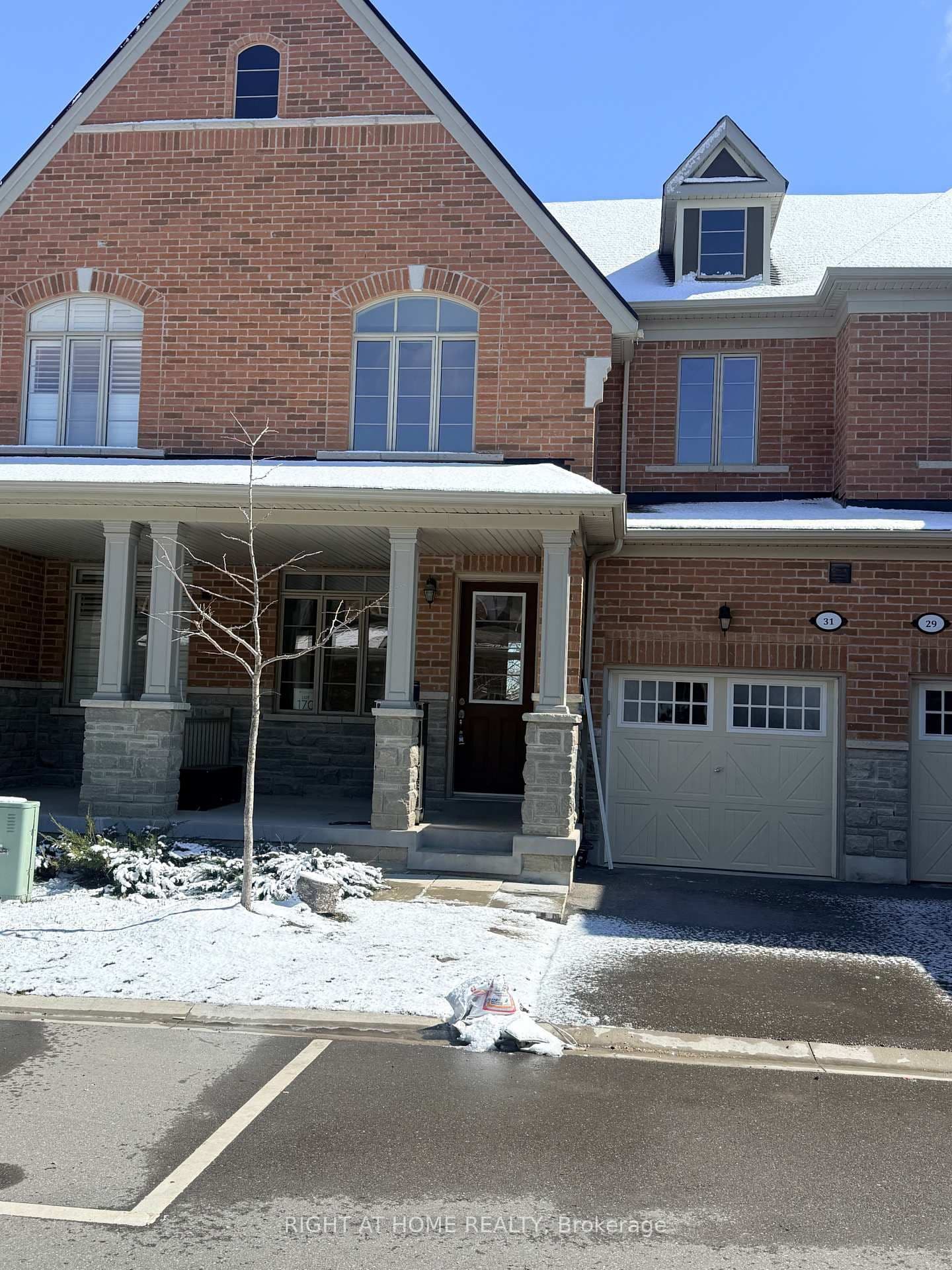 31 Hickling Lane