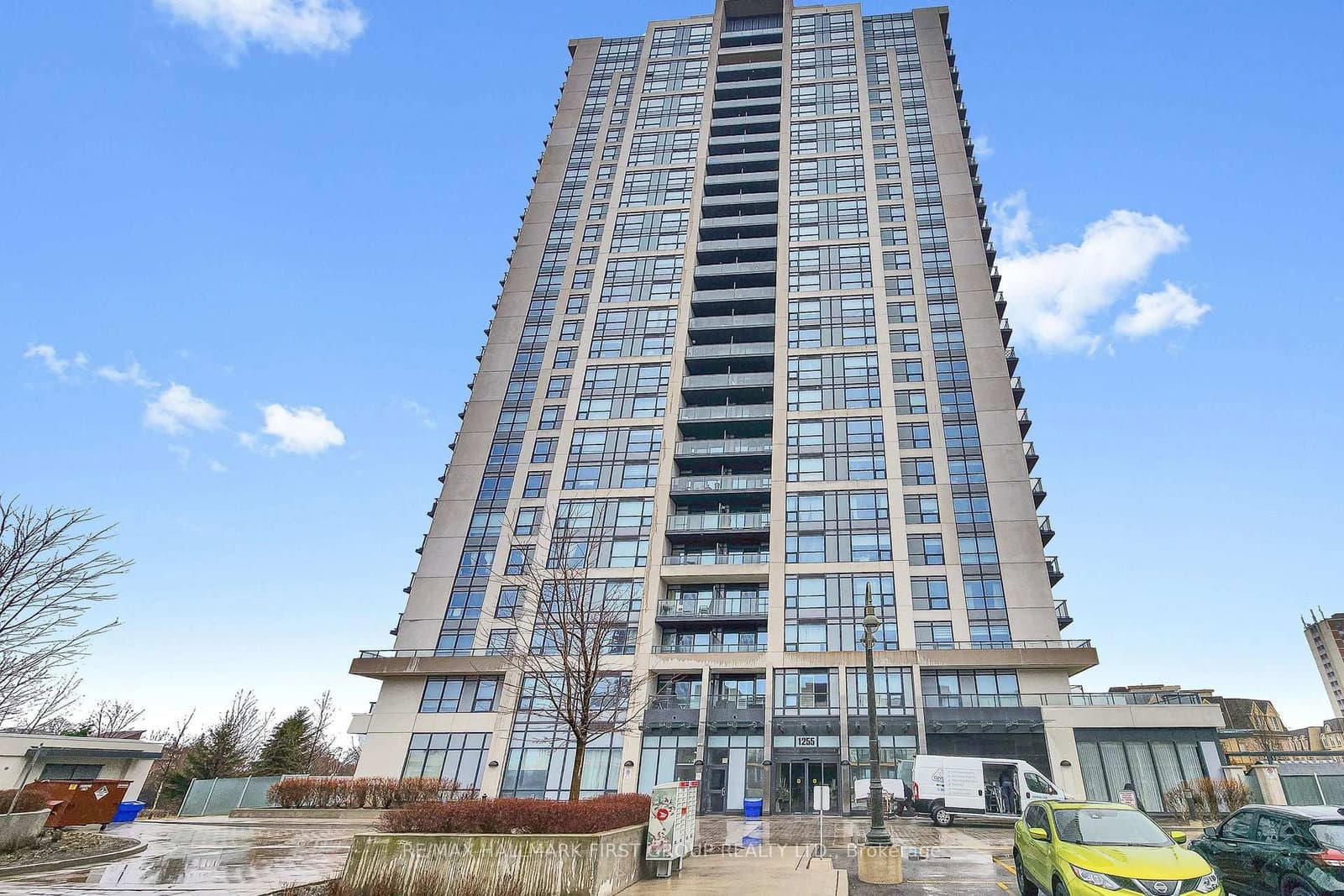 #605 - 1255 Bayly Street