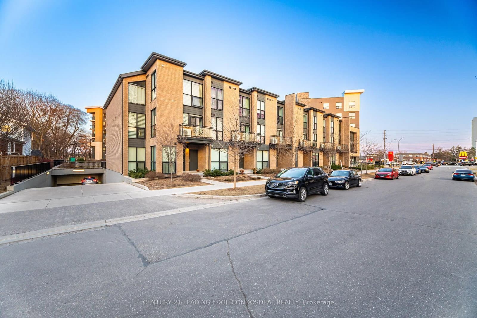1 Falaise Road, Unit 424