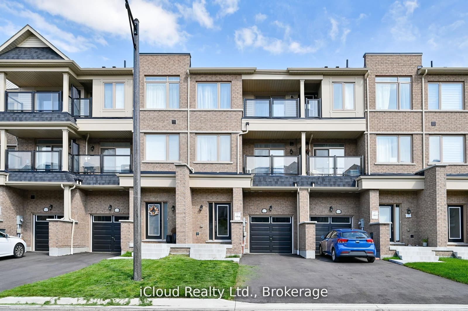 1117 Lockie Drive