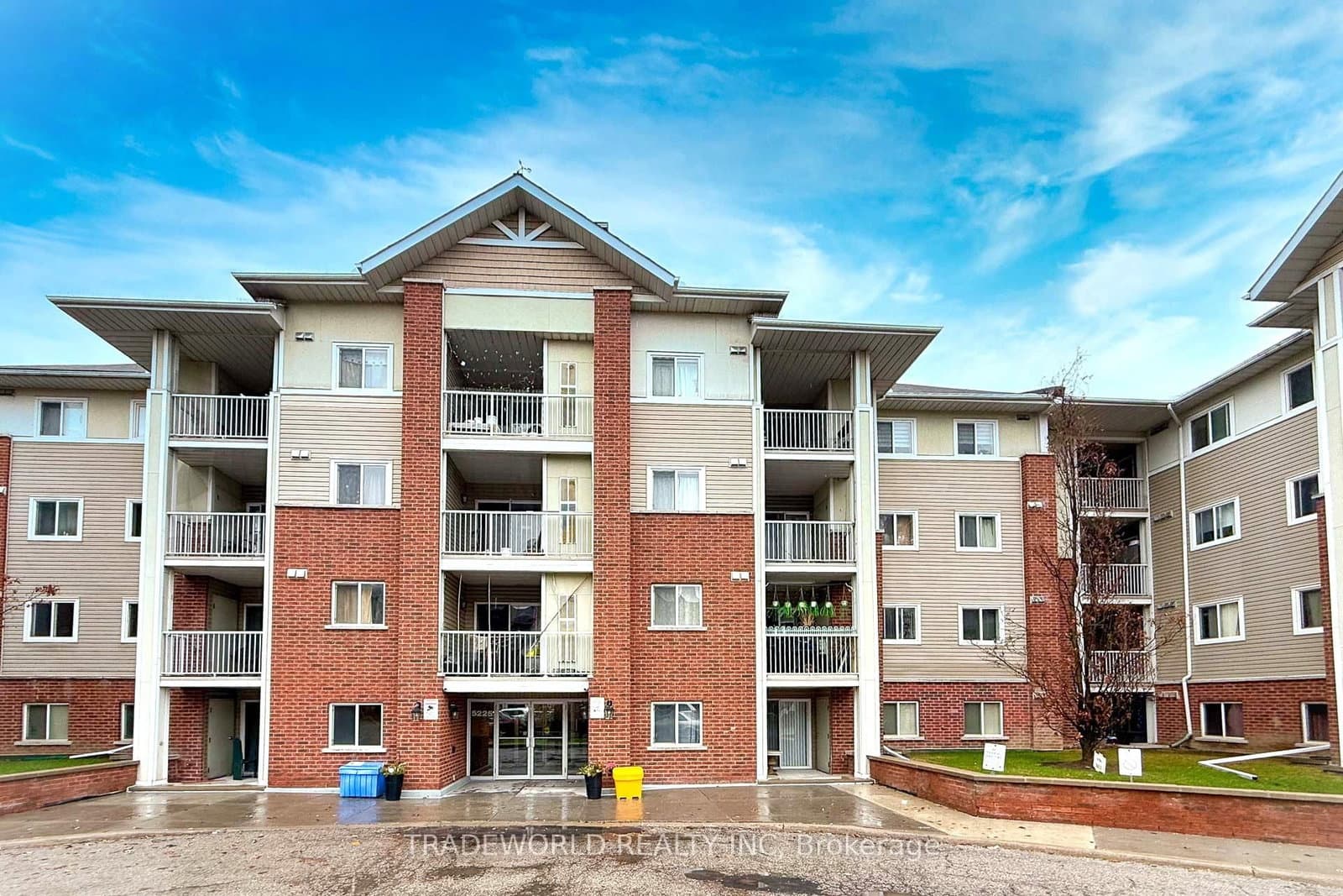 #201 - 5225 Finch Avenue E