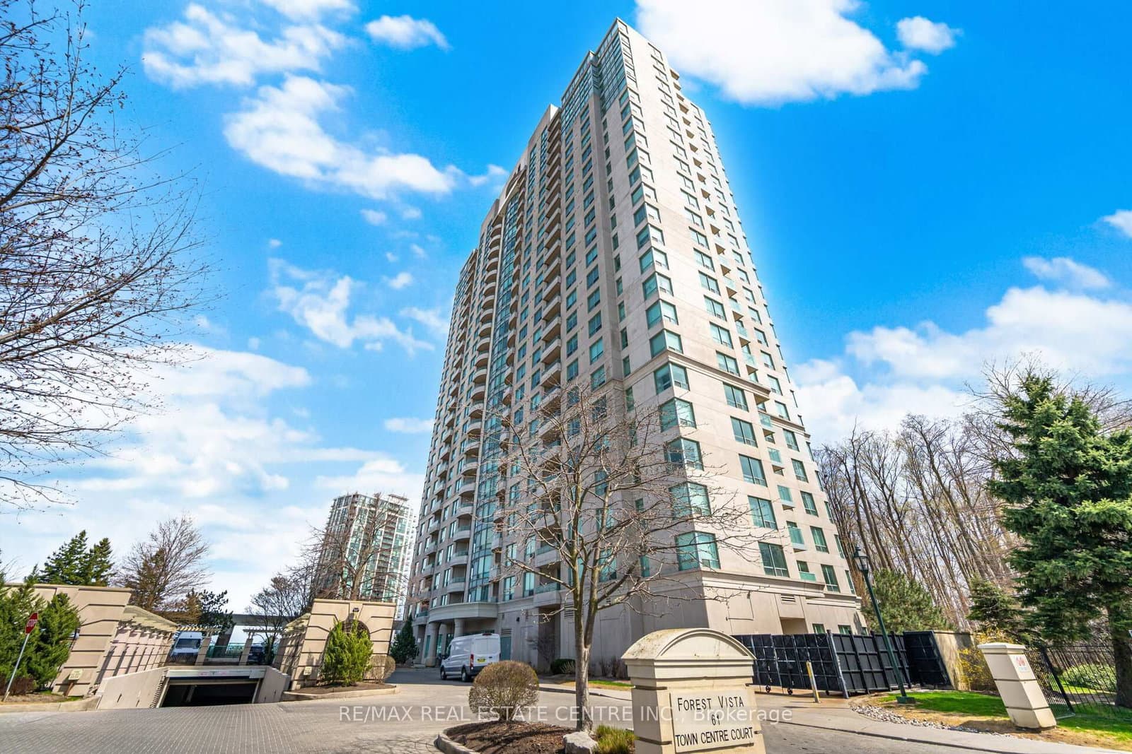 #2104 - 61 Town Centre Court