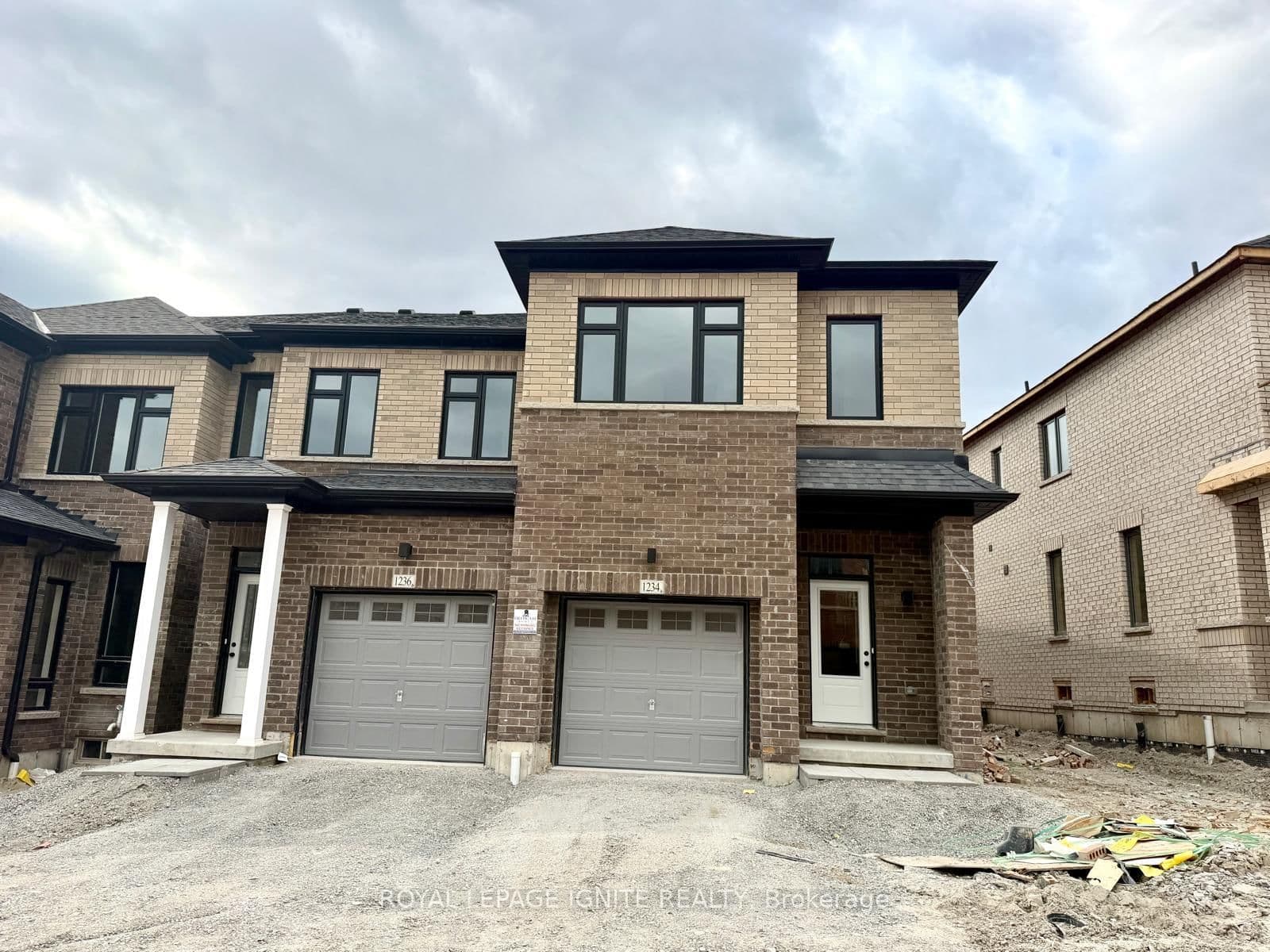 1234 Elizabeth Mackenzie Drive