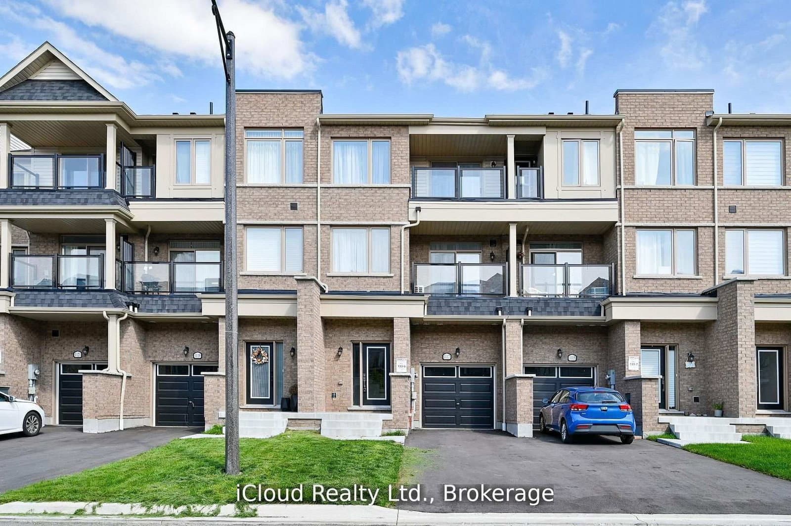 1117 Lockie Drive