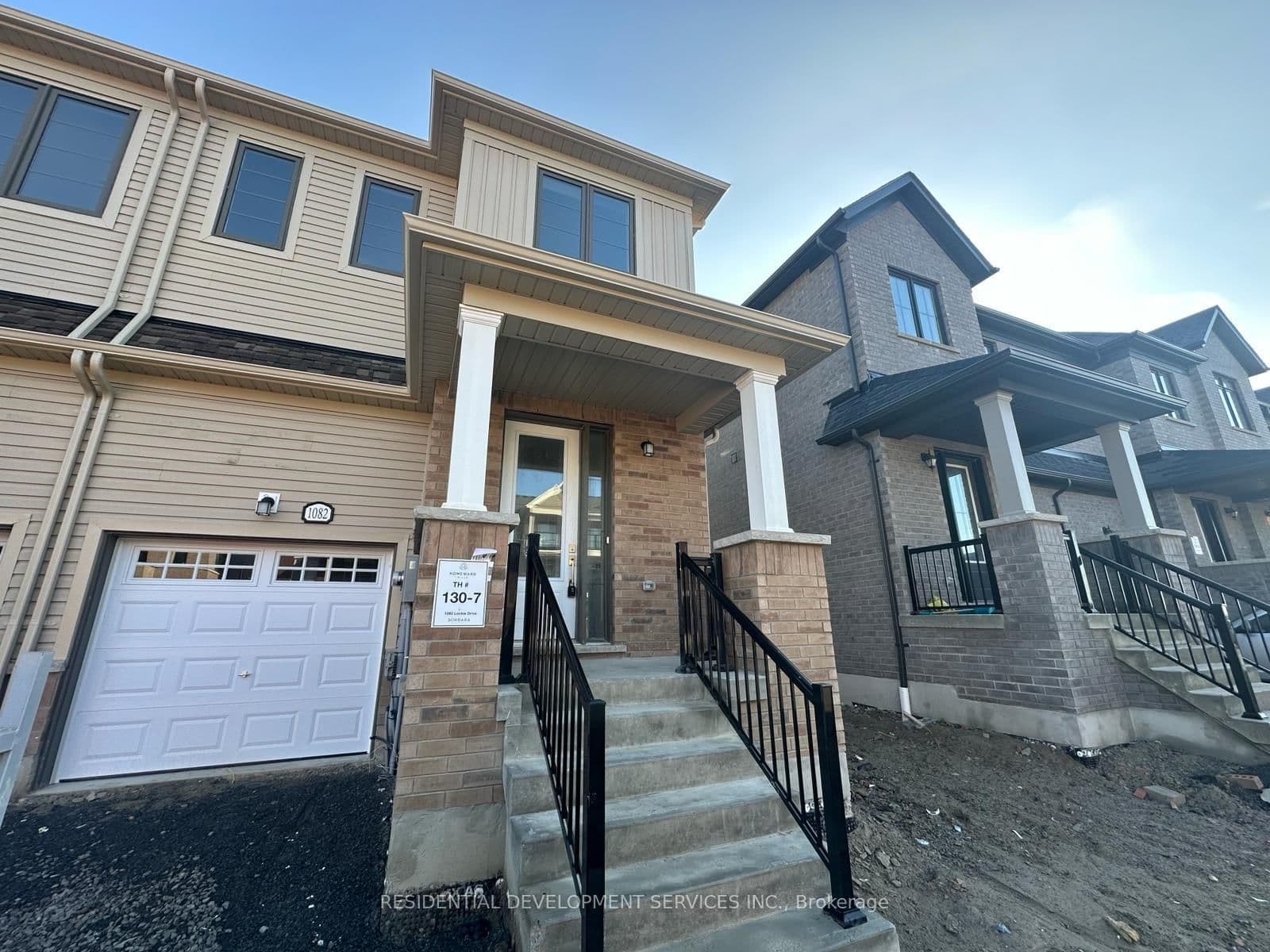 1082 Lockie Drive