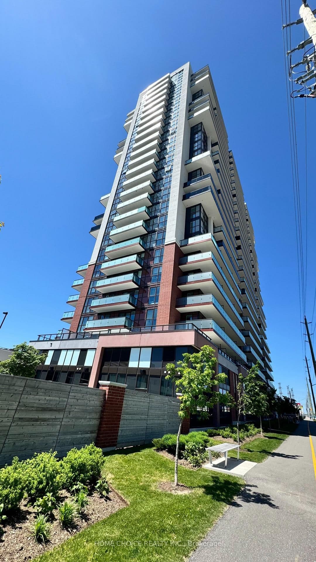 2550 Simcoe Street N, Unit 615