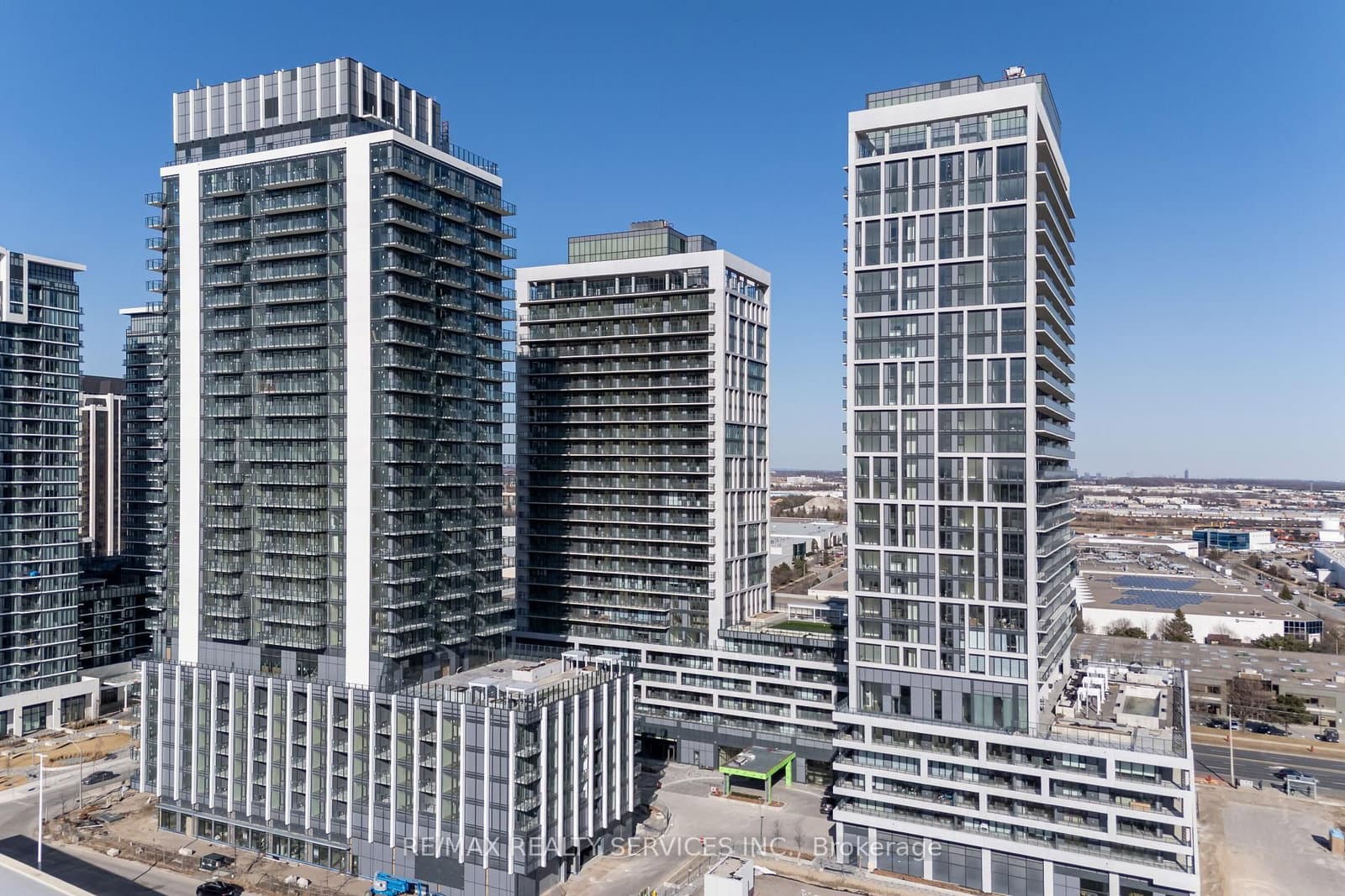 8960 Jane Street, Unit 1601