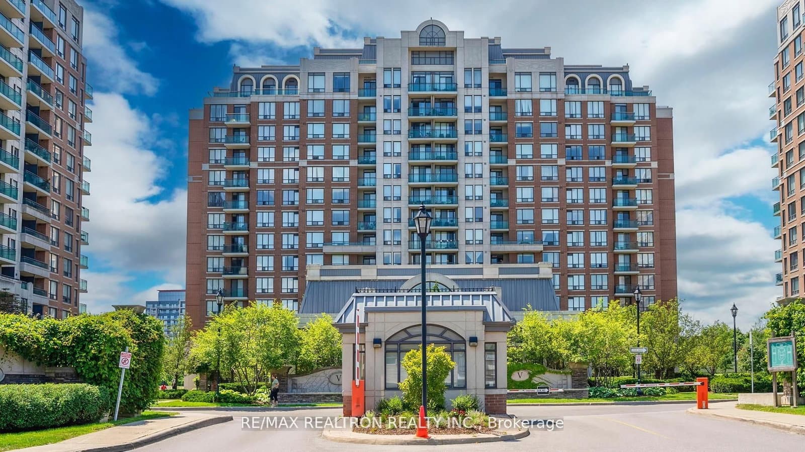 #103 - 330 Red Maple Road