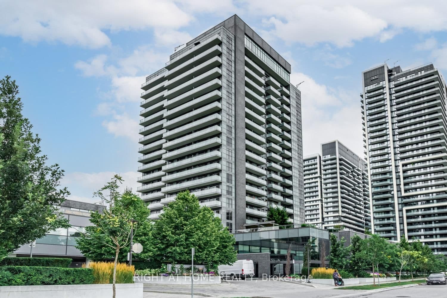 #1010 - 65 Oneida Crescent