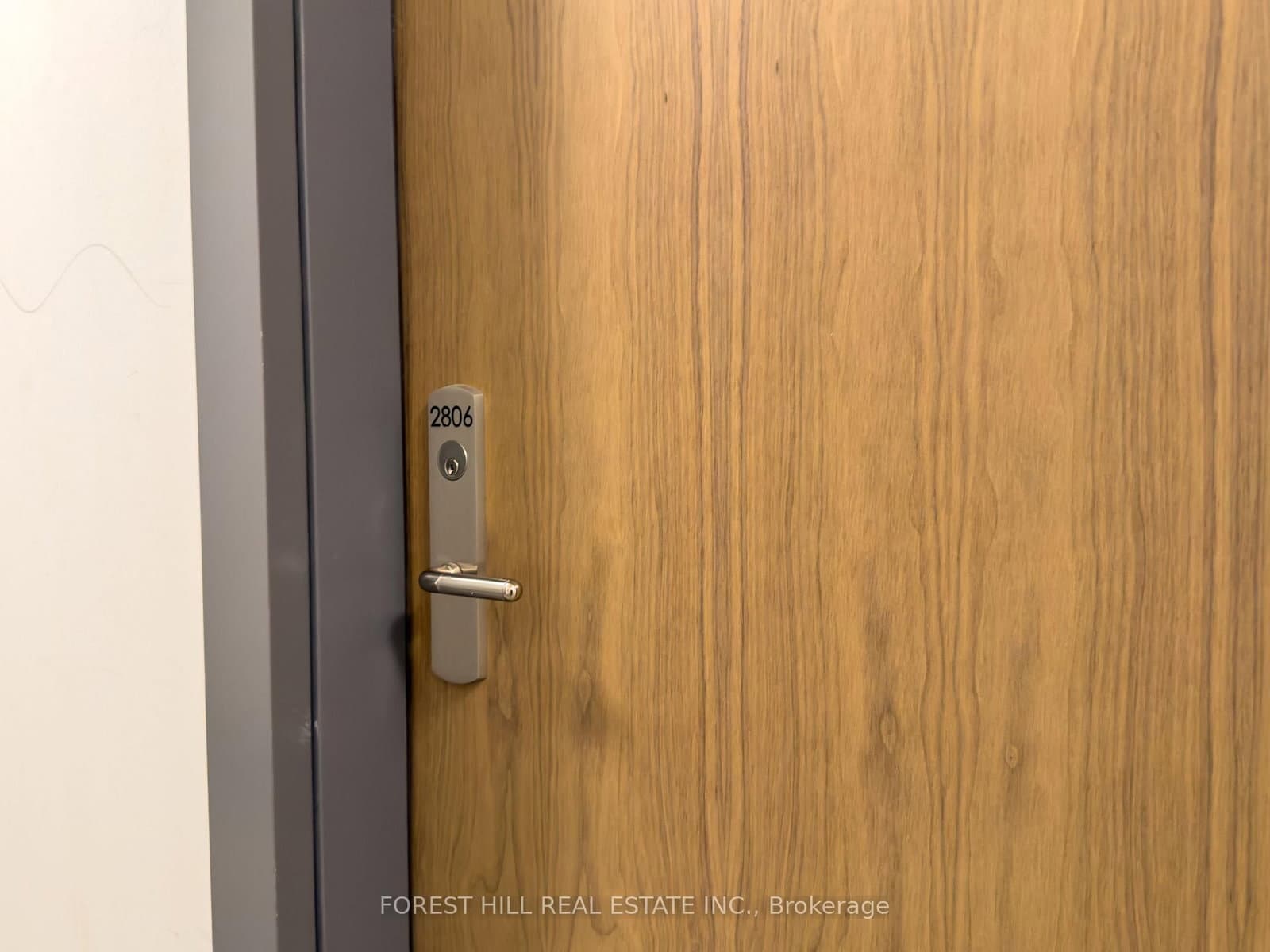 27 Korda Gate, Unit 2806