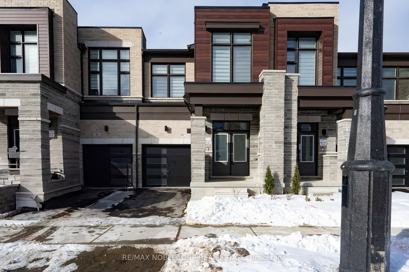 34 Singhampton Road