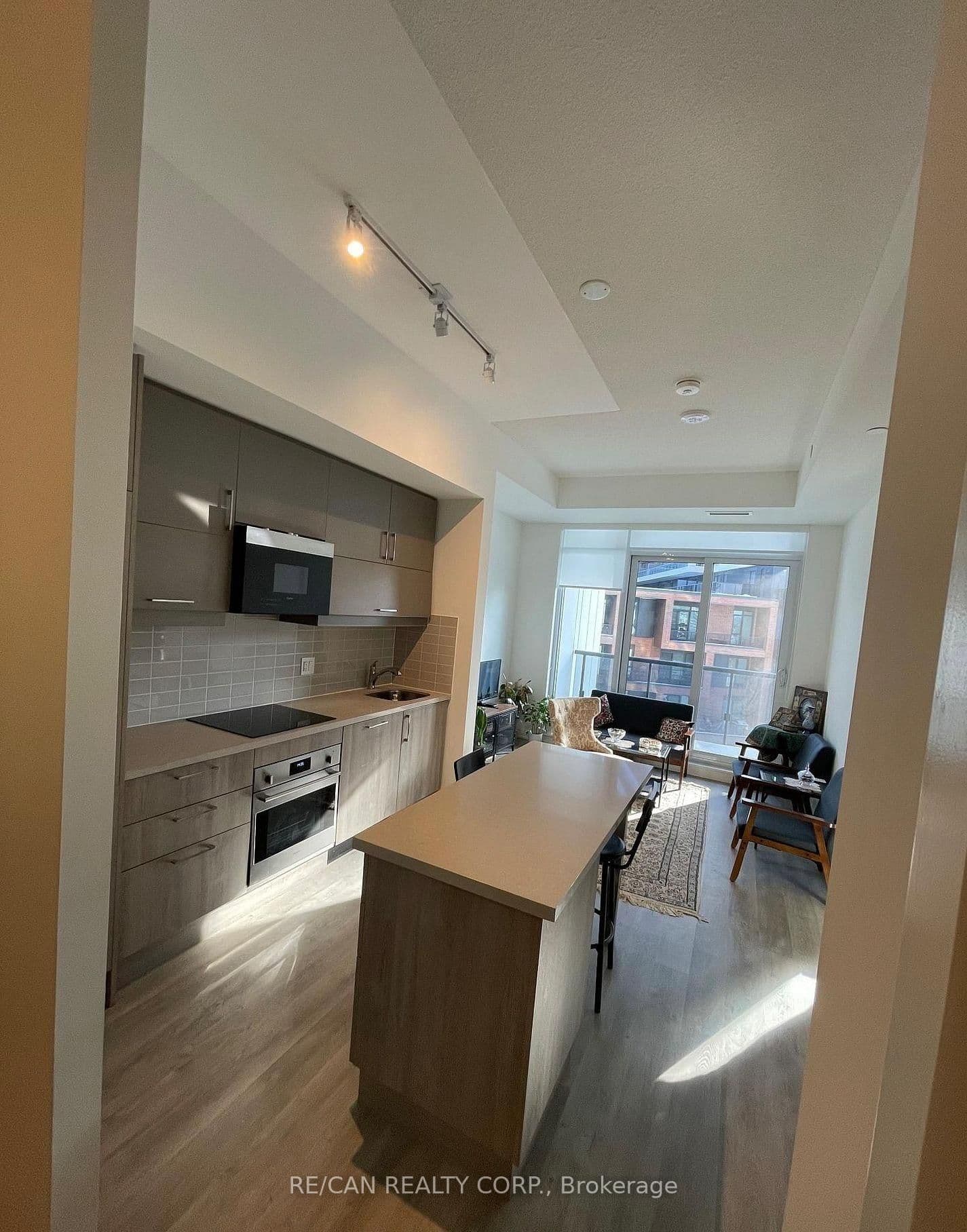 292 VERDALE Crossing, Unit (BUILDING B) UNIT 1002