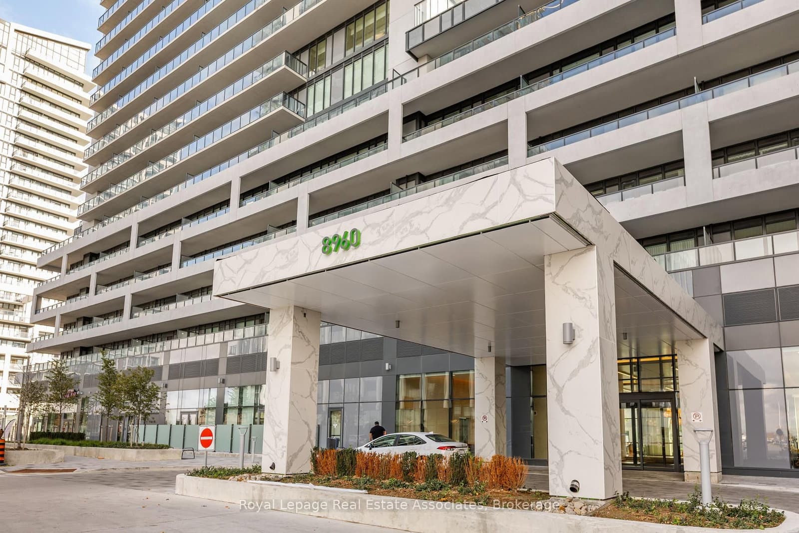 #1121 - 8960 Jane Street