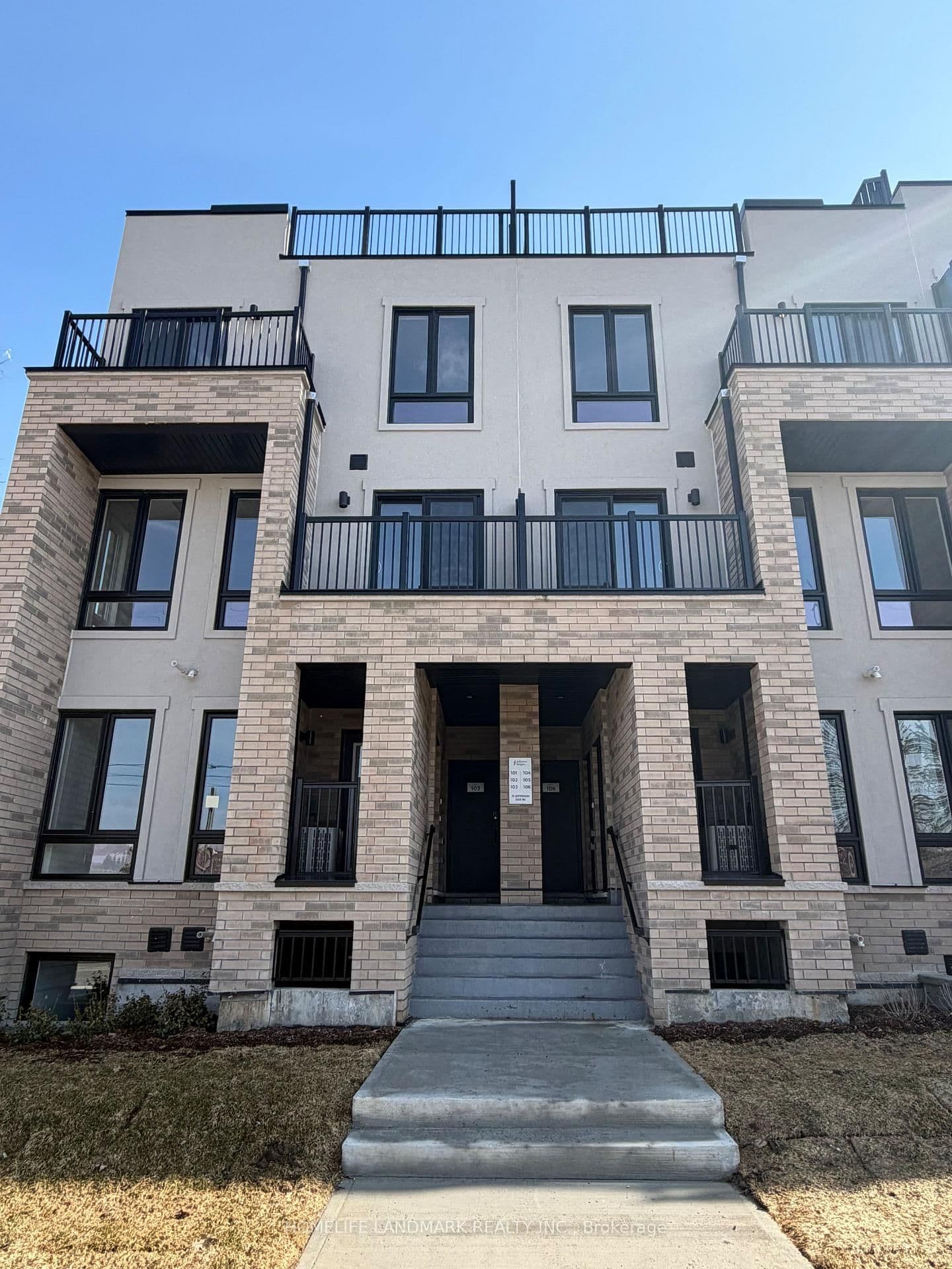 51 Jefferson Side Road, Unit 103