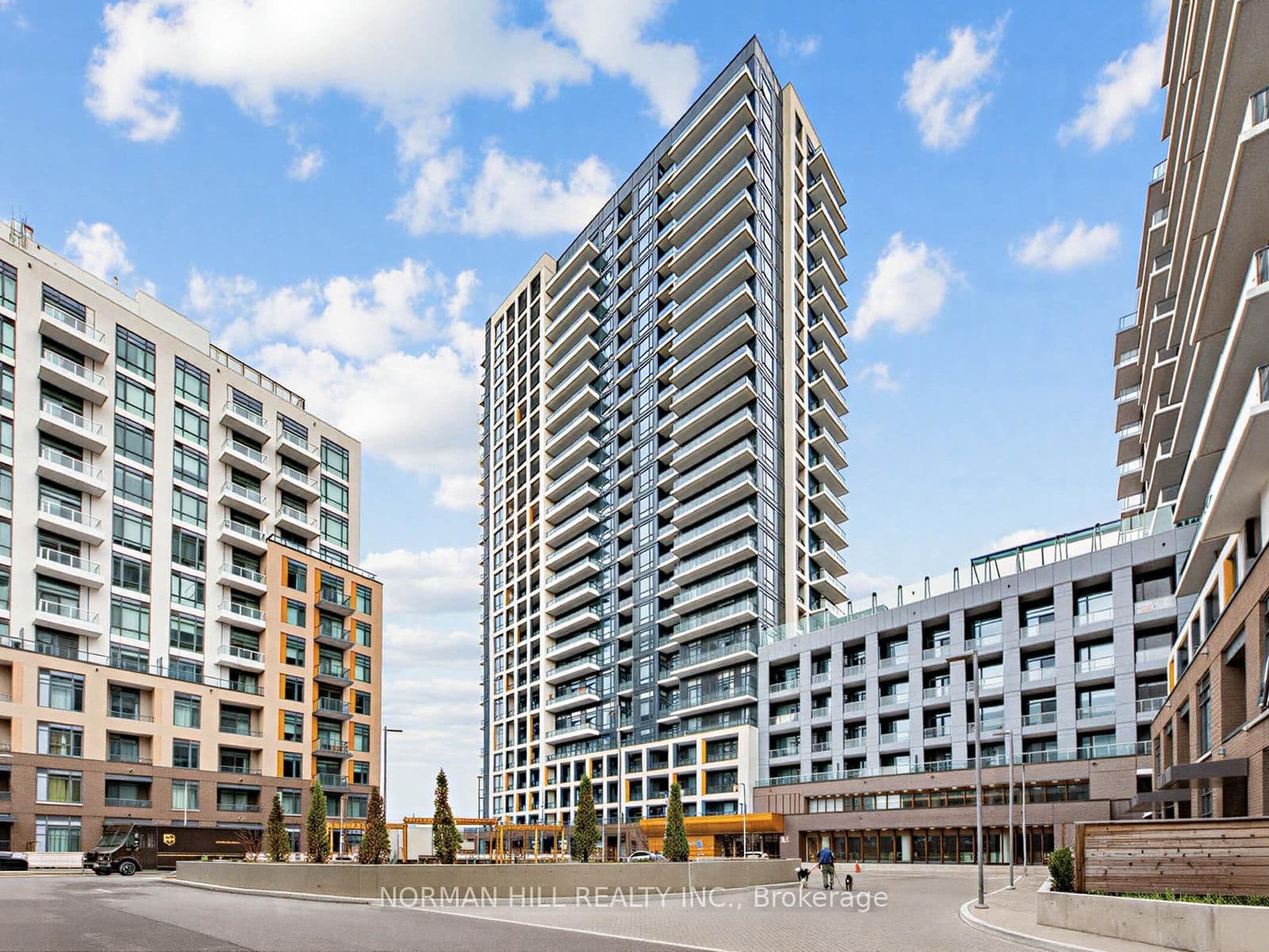 #701 - 7950 Bathurst Street