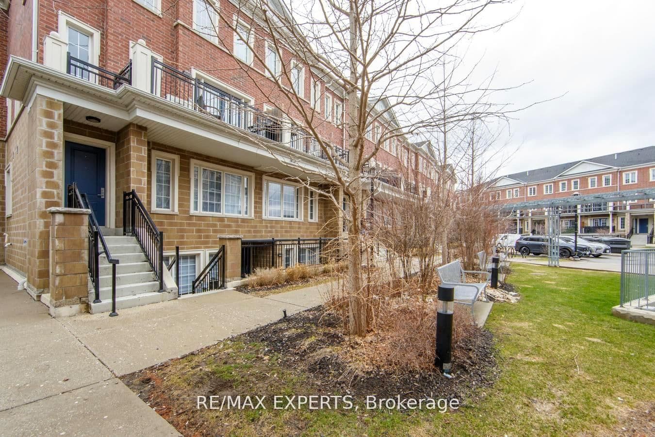 #C03 - 26 Bruce Street