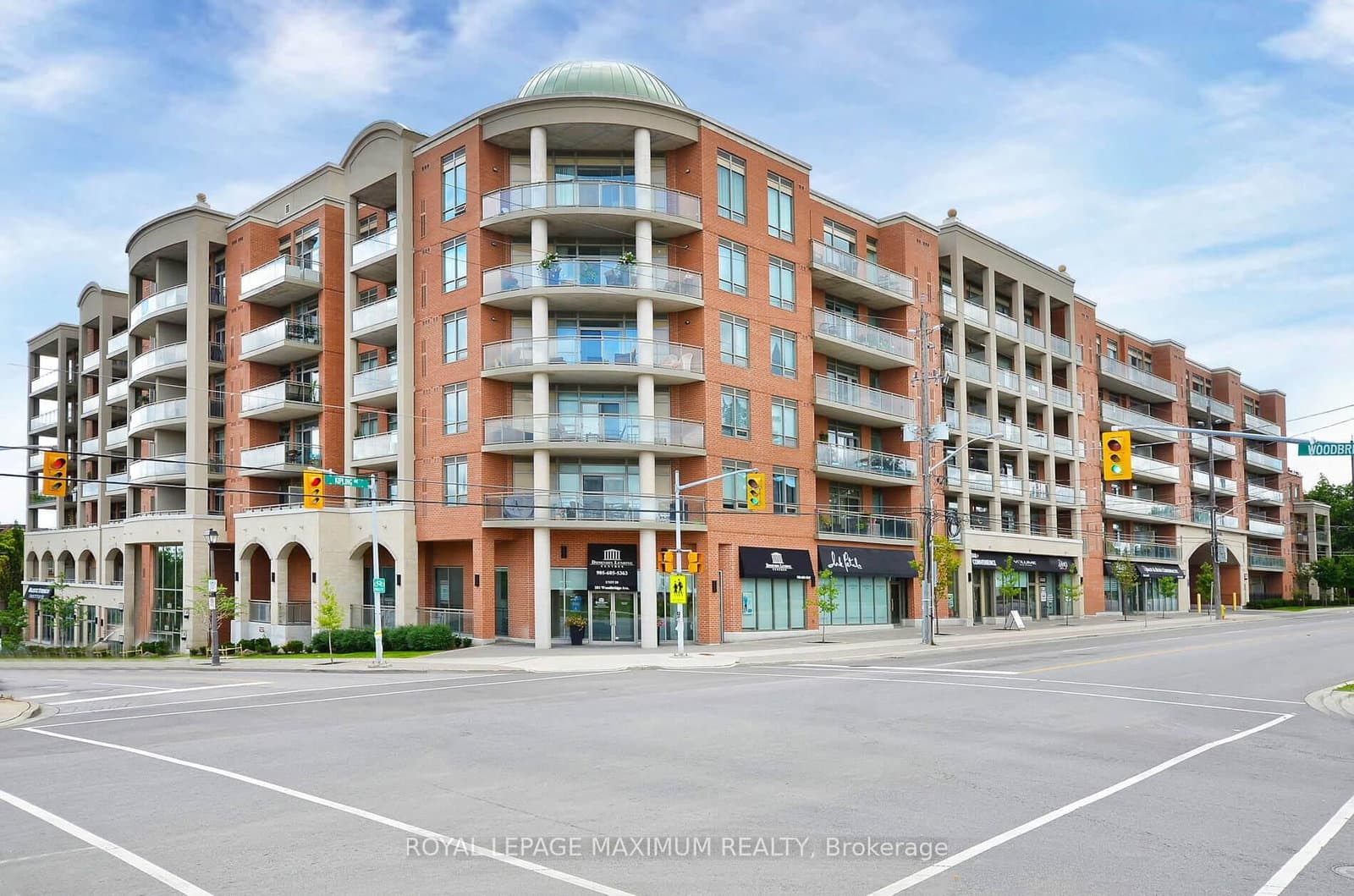 #444 - 281 Woodbridge Avenue